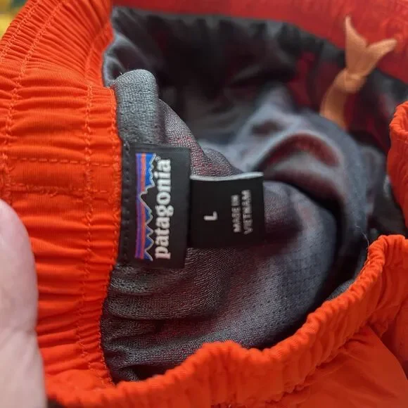 Patagonia Worn Wear Boys’ Baggies Shorts Size L Red Swim Trunks - Picture 4 of 7